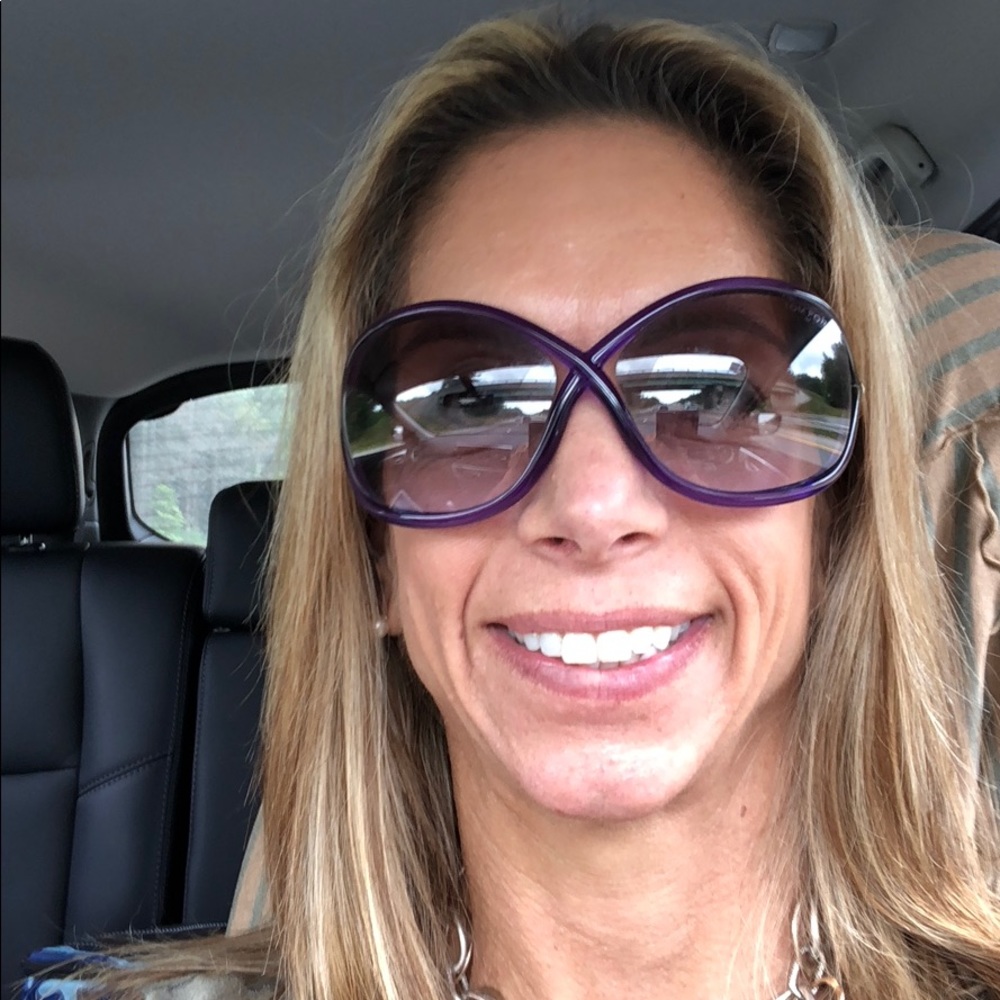 Meet your Posher, Linda